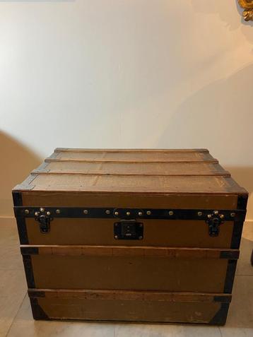 Antieke Louis Vuitton Reiskoffer - 1893 beschikbaar voor biedingen