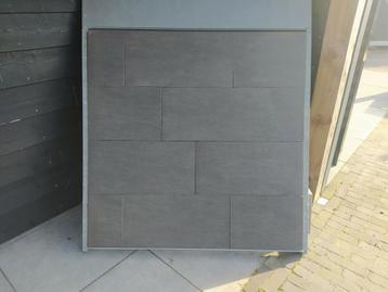 Keramische tegels afm 30x60x4 cm  beschikbaar voor biedingen