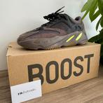 Adidas Yeezy Boost 700 'Mauve' (42), Bruin, Ophalen of Verzenden, Yeezy, Sneakers of Gympen