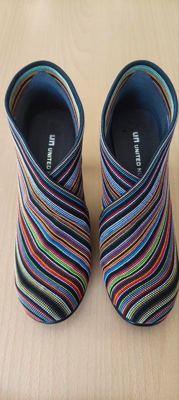 United Nude maat 36 beschikbaar voor biedingen