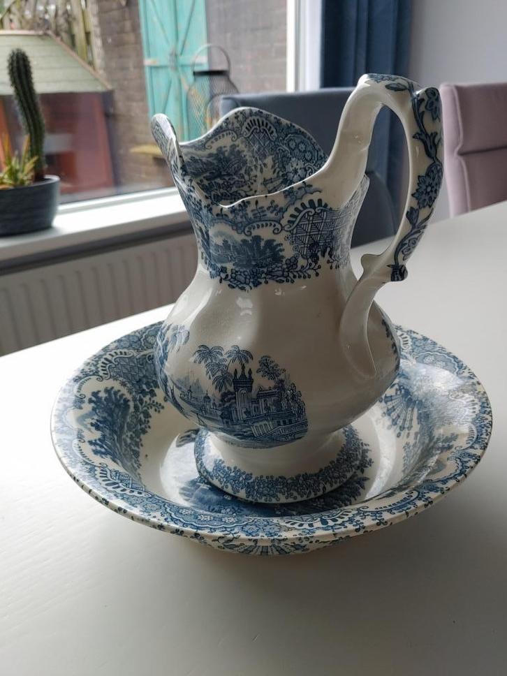 Schenkkan (lampetset) - Spaans chinees tafereel, Antiek en Kunst, Curiosa en Brocante, Ophalen of Verzenden