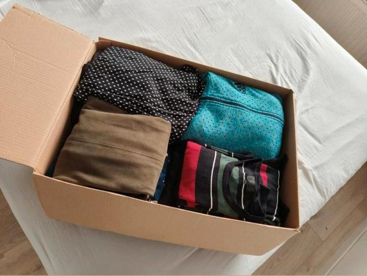 Dameskleding maat S - 34 stuks, Kleding | Dames, Dames-kledingpakketten, Gedragen, Ophalen of Verzenden