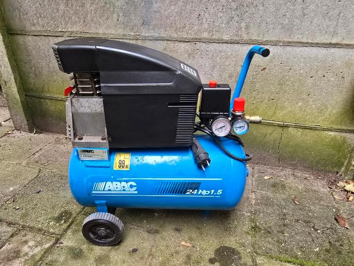 Te koop aangeboden Abac Compressor 25L, Doe-het-zelf en Verbouw, Compressors, Gebruikt, 6 tot 10 bar, Minder dan 25 liter, 200 tot 400 liter/min