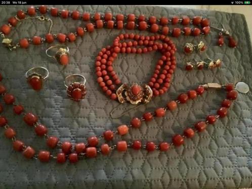 Antieke  gouden sieraden Bloedkoraal edelstenen 14/18 kar, Sieraden, Tassen en Uiterlijk, Kettingen, Zo goed als nieuw, Goud, Goud
