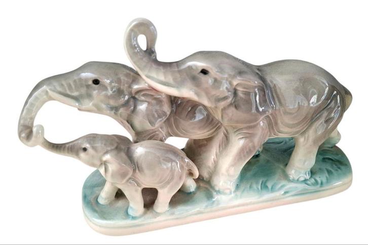 Art Deco Duits Porselein - Olifanten Familie nr 11523, Antiek en Kunst, Antiek | Porselein, Verzenden