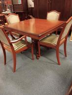 Taxus Tafel met 4 Stoelen in Nieuwstaat, EU, EU, Ophalen of Verzenden, Zo goed als nieuw