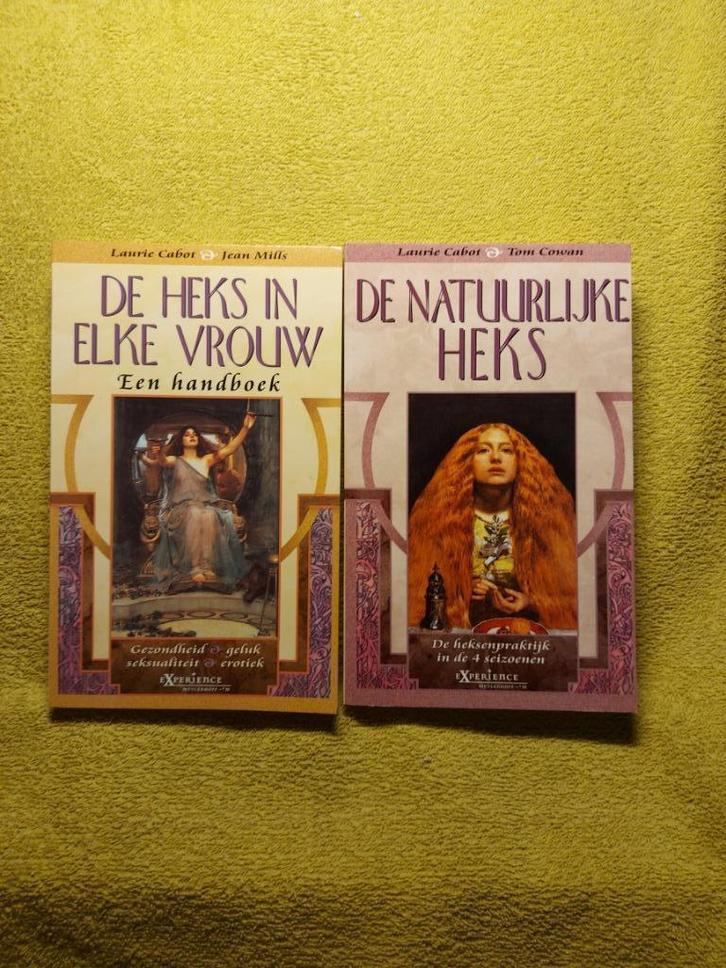 De Natuurlijke Heks en De Heks in elke Vrouw - Laurie Cabot., Boeken, Esoterie en Spiritualiteit, Zo goed als nieuw, Ophalen of Verzenden