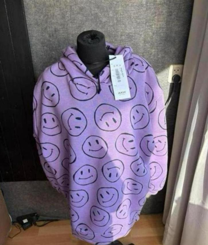 AKH mooie paarse hoodie/trui mt 48/50 NIEUW, Kleding | Dames, Grote Maten, Nieuw, Trui of Vest, Paars, Ophalen of Verzenden