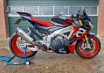 Aprilia Tuono V4 FACTORY nieuwstaat, nl motor, 2e eigenaar, Motoren, 4 cilinders, Motorrijbewijs A, Cruise Control, Particulier