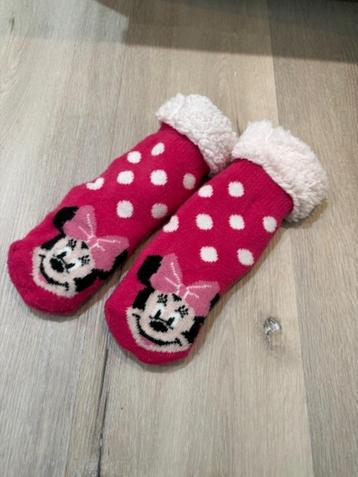 lekker gevoerde disney sokken maat 26/27 1x gedragen bij oma beschikbaar voor biedingen