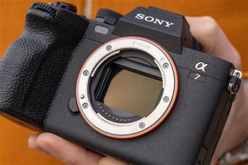 De Sony A7 IV beschikbaar voor biedingen
