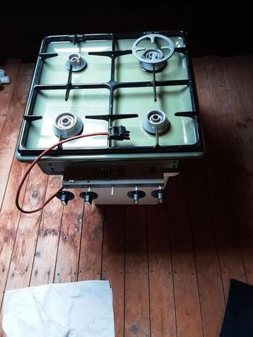 Vintage groen inbouw gasstel ETNA jaren 60 incompleet beschikbaar voor biedingen