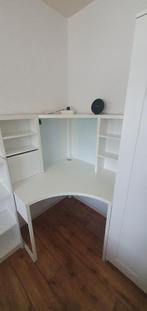 Hoekbureau IKEA MICKE, Ophalen, Zo goed als nieuw, Bureau