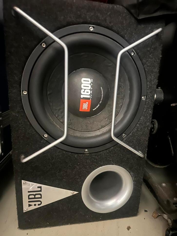JBL 1600 watts, Auto diversen, Autospeakers, Zo goed als nieuw, Ophalen