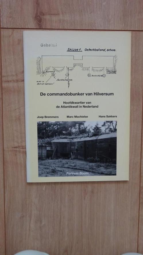 De commandobunker van Hilversum 1998, Boeken, Geschiedenis | Stad en Regio, Zo goed als nieuw, 20e eeuw of later, Ophalen of Verzenden