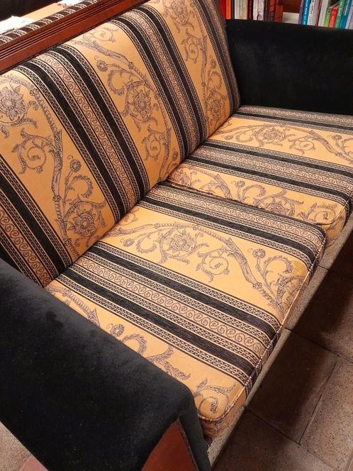 2-zits bank zwart met okergele stofbekleding, Huis en Inrichting, Banken | Sofa's en Chaises Longues, Gebruikt, Tweepersoons, 150 tot 200 cm