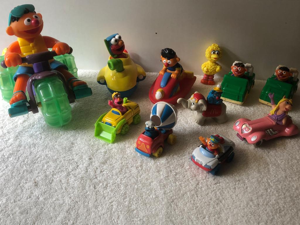 Verzameling speelgoed uit de serie Sesamstraat/Sesame Street, Ophalen of Verzenden, Gebruikt, Tv, Beeldje, Replica of Model