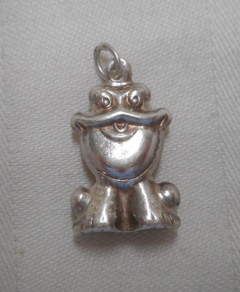 Zilveren vintage bedel kikker nr.491