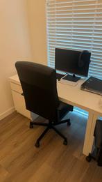 IKEA MALM Bureau met stoel, Huis en Inrichting, Bureaus, In hoogte verstelbaar, Zo goed als nieuw, Ophalen, Bureau