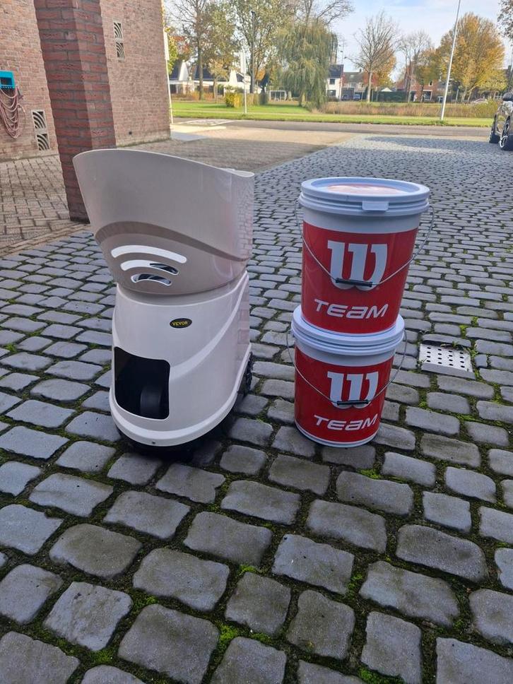 VEVOR Tennis kanon machine incl Wilson trainings ballen, Sport en Fitness, Tennis, Nieuw, Ballen, Overige merken, L00, Ophalen of Verzenden