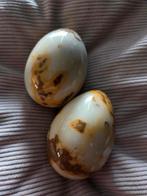 Twee marmeren eieren, Ophalen of Verzenden