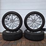 VW T-Roc Winterbanden +  Lichtmetalen Velgen 215/55 R17, Auto-onderdelen, Banden en Velgen, Ophalen, 215 mm, 17 inch, Winterbanden