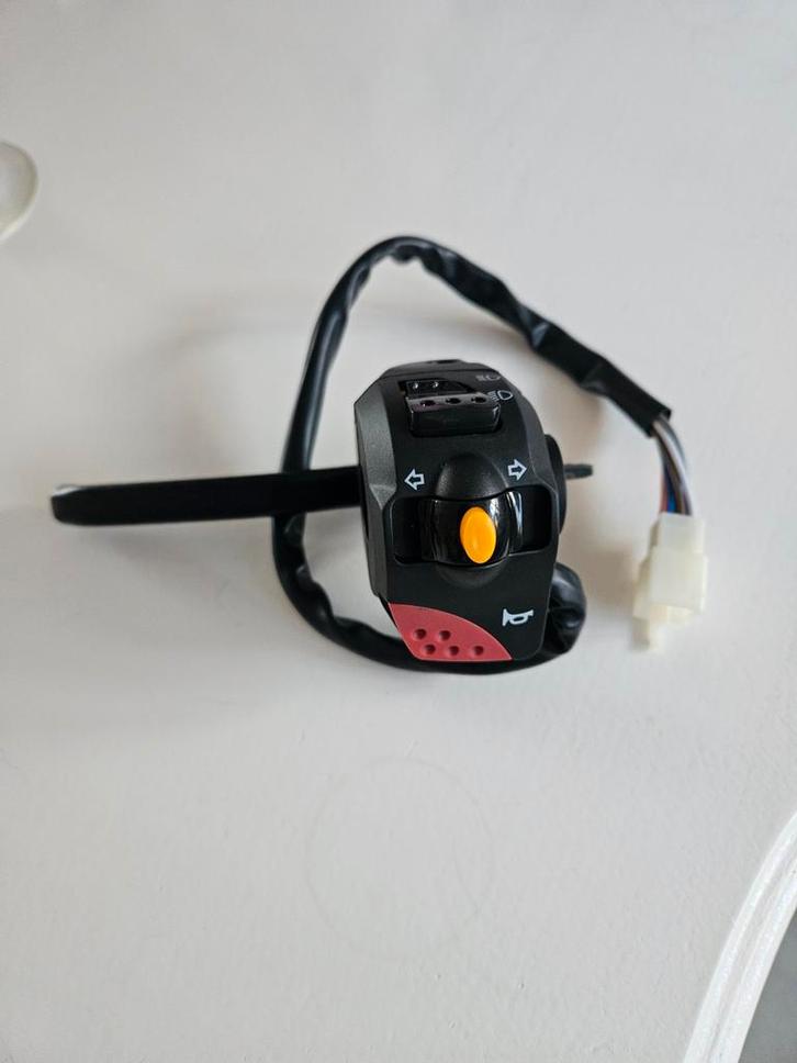 VERSCHILLENDE Peugeot Ludix Onderdelen: ZIE FOTO,S, Fietsen en Brommers, Brommeronderdelen | Scooters, Nieuw, Peugeot, Overige typen