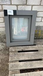 (50) Nieuw raamkozijn voor bijv. toilet, incl mistglas, Doe-het-zelf en Verbouw, Kozijnen en Schuifpuien, Ophalen, Kunststof, Minder dan 75 cm