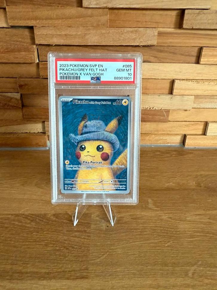 Pikachu With Grey Felt Hat #85 – PSA 10 & PSA 9, Hobby en Vrije tijd, Verzamelkaartspellen | Pokémon, Zo goed als nieuw, Losse kaart