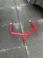 Paddock standaard voor de voorkant, Motoren, Ophalen