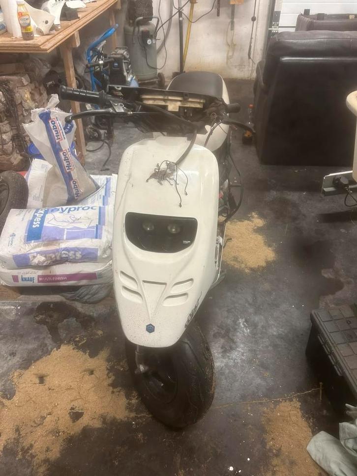 Piaggo typhoon 50cc, Fietsen en Brommers, Scooters | Piaggio, Gebruikt, Overige modellen, Maximaal 45 km/u, Benzine, Ophalen