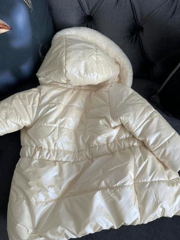 Gues jasje van zalando 12maanden beschikbaar voor biedingen
