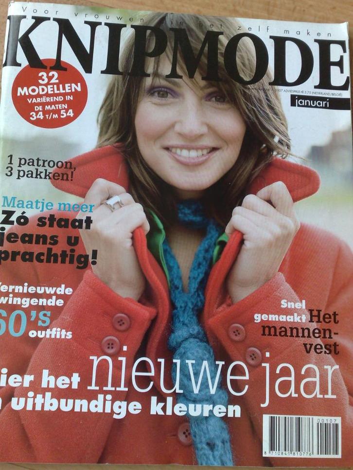 6 x Knipmode uit jaargang 2007, Hobby en Vrije tijd, Kledingpatronen, Zo goed als nieuw, Vrouw, Knipmode, Verzenden