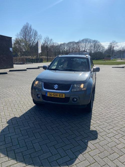 Suzuki Grand Vitara 2.0 AUT 2006 Grijs, Auto's, Suzuki, Particulier, Grand Vitara, 4x4, ABS, Airbags, Centrale vergrendeling, Elektrische buitenspiegels