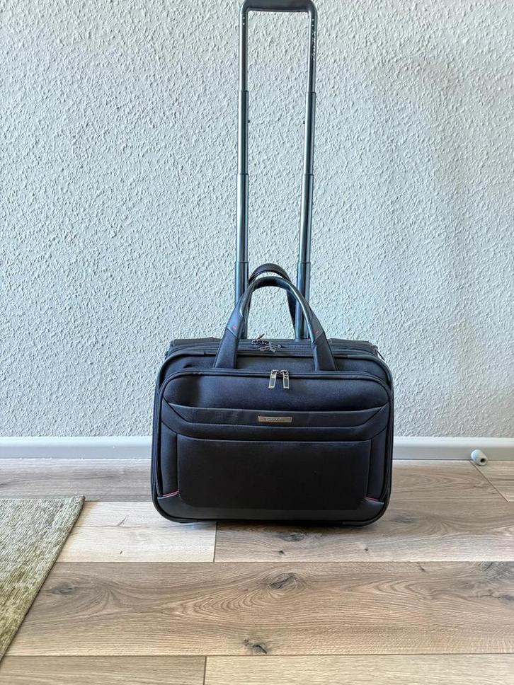 Laptop tas laptopras rolkoffer als nieuw, Computers en Software, Laptoptassen, Zo goed als nieuw, Trolleytas, 15 inch, Ophalen of Verzenden