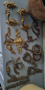 Diverse antieke Franse bronzen sier ornamenten en handgrepen, Ophalen of Verzenden