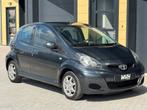 Toyota Aygo 1.0-12V Comfort Navigator - Airco - Navi - 5Drs, Voorwielaandrijving, Euro 5, Stof, Gebruikt