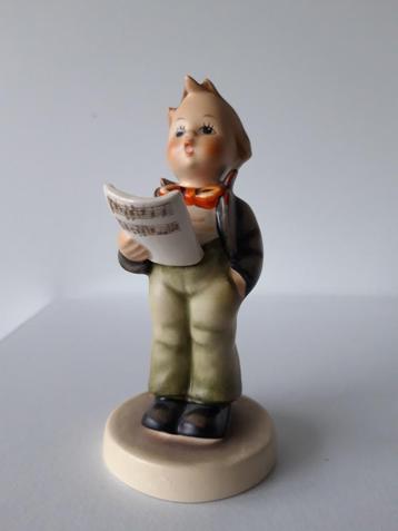 Hummel beeldje 135 beschikbaar voor biedingen