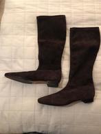 VOLTAN Nieuwe prachtige suede laarzen. Donkerbruin .Maat 42, Kleding | Dames, Schoenen, Hoge laarzen, Bruin, Nieuw, Ophalen of Verzenden