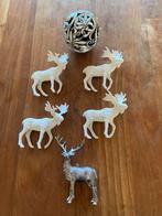 Leuke plastic rendiertjes en opengewerkte bal, Ophalen of Verzenden, Zo goed als nieuw