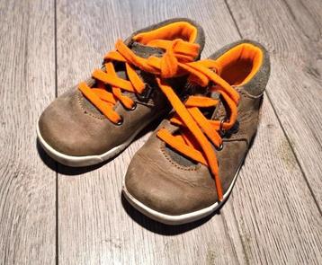 Clarks kinderschoenen maat 21 – bruin/oranje beschikbaar voor biedingen
