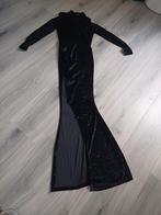 Gala jurk met glitter met split maat s, Ophalen of Verzenden, Zo goed als nieuw, Zwart, Galajurk