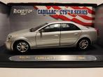 Cadillac CTS sedan light silver 2004 Series V Ricko 1:18 KRD, Hobby en Vrije tijd, Modelauto's | 1:18, Ophalen of Verzenden, Zo goed als nieuw