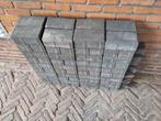 Grijze klinkers 4,6 m2 21x10x8, Ophalen, Gebruikt, Overige materialen