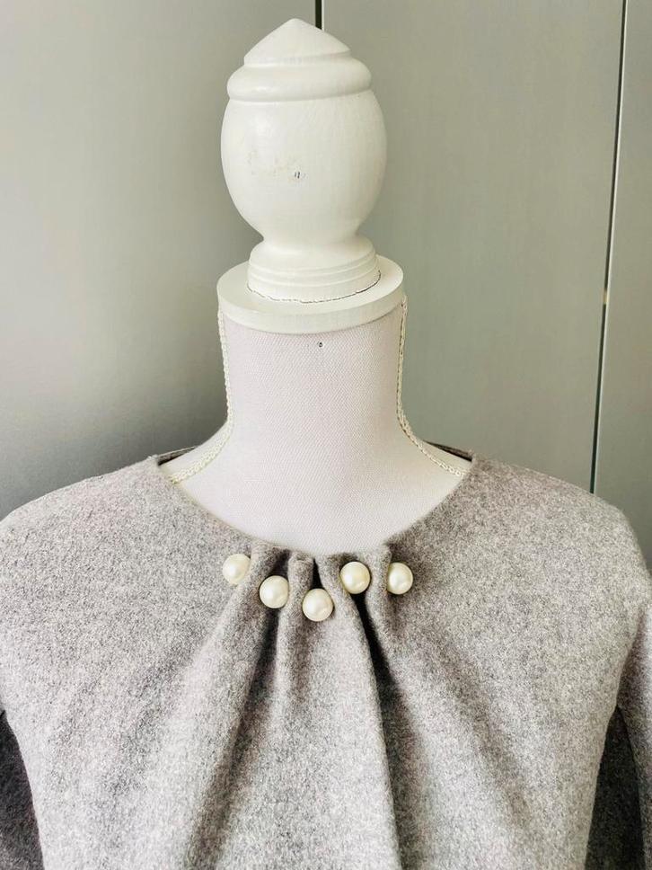 Marccain: Elegante Top, Kleding | Dames, Tops, Zo goed als nieuw, Maat 38/40 (M), Grijs, Lange mouw, Verzenden