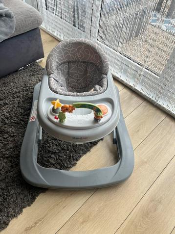 MamaLoes Evi Grijs Loopstoel beschikbaar voor biedingen