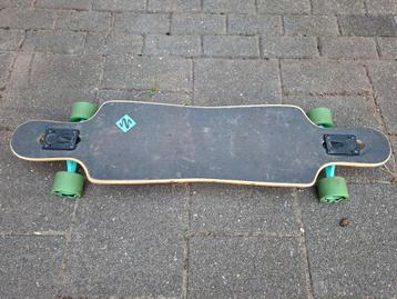 Longboard beschikbaar voor biedingen