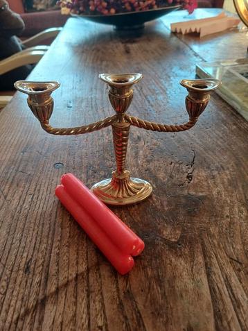 Vintage Verzilverde 3-arms kandelaar. beschikbaar voor biedingen