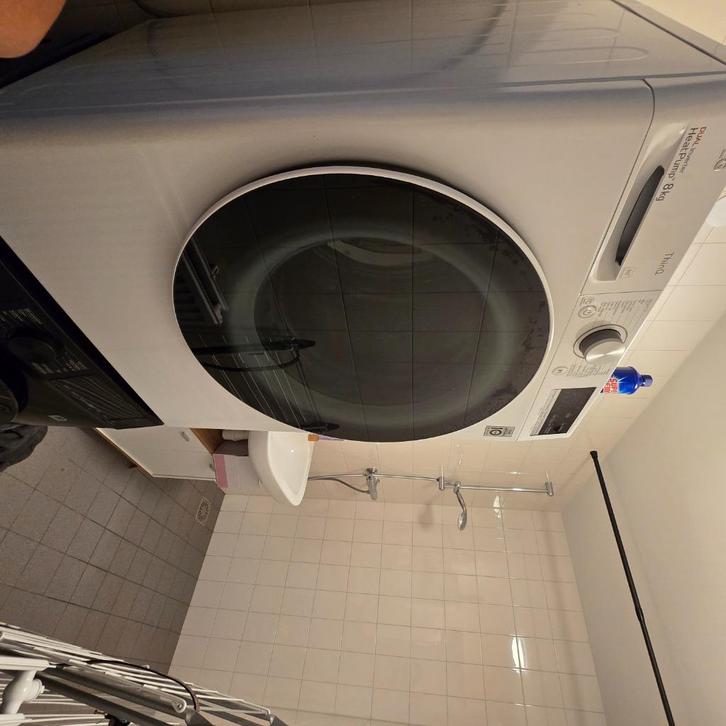 Droger LG, Witgoed en Apparatuur, Wasdrogers, Zo goed als nieuw, Condens, 8 tot 10 kg, 85 tot 90 cm, Energieklasse A of zuiniger