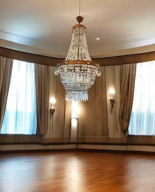 Grote antieke kroonluchter, Huis en Inrichting, Lampen | Kroonluchters, Gebruikt, Glas, Metaal, Ophalen of Verzenden